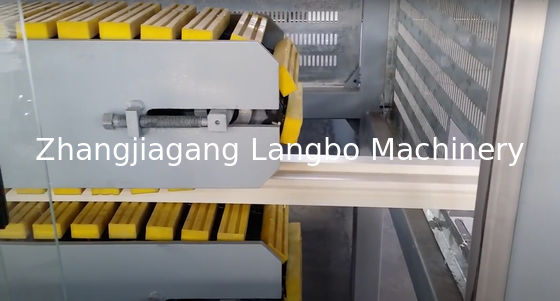 Máquina de extrusão de perfis de revestimentos de plástico de madeira de PVC