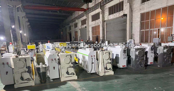 Linha de produção de tubos de PVC de controle PLC alta produção e produtividade