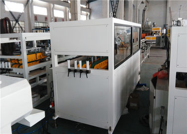 linha da extrusão da tubulação do PVC da capacidade 150KG/High com poeira/Chip Free Cutting System
