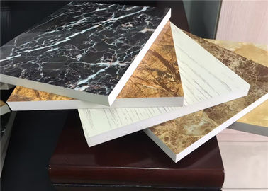 Máquina de produção de extrusores de perfis de painéis de parede de painéis de linha de PVC de placas de mármore artificial