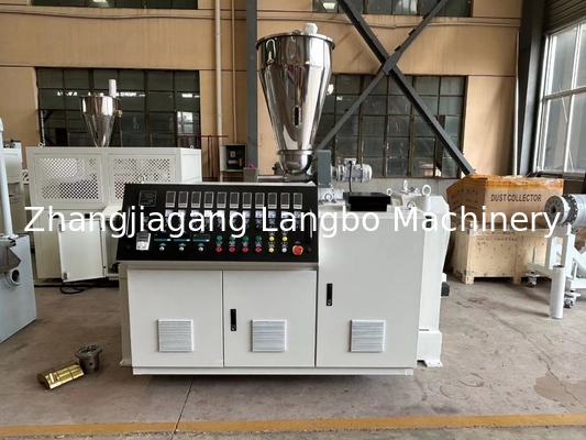 Máquina de extrusão de PVC de 350 kg/h de capacidade para linha de produção de perfis de plástico com aditivos de PVC de matéria-prima