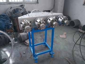 Linha poder bonde da extrusão da tubulação do PVC de quatro costas do motor 55/37KW da canalização