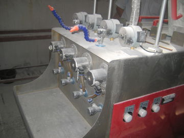 Linha poder bonde da extrusão da tubulação do PVC de quatro costas do motor 55/37KW da canalização
