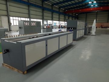 linha da extrusão do perfil do PVC de 300mm com a extrusora de parafuso dobro cônica