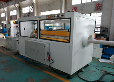 Máquina plástica da fabricação da tubulação do Pvc, capacidade 300kg/máquina da extrusão tubulação do Pvc