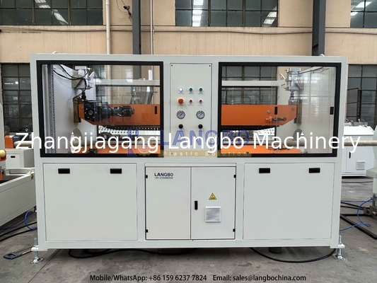 80/173 Linha de fabricação de tubos de PVC de alta velocidade com saída de 800 kg/h para tubos de 250 mm