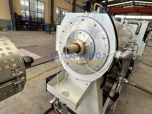 Linha de produção de extrusores de tubos de PVC personalizáveis para contatores de condutos de irrigação agrícola