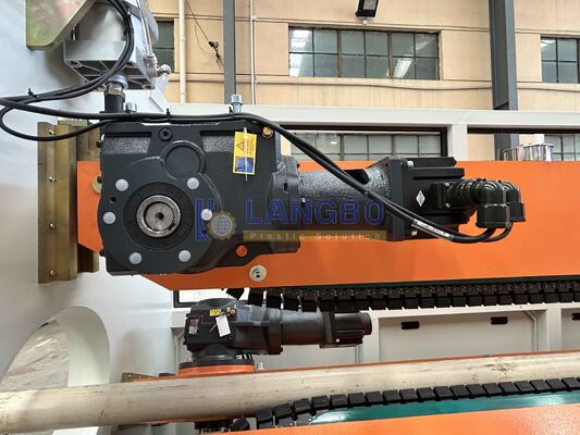Máquina de extrusão de tubos de PVC de plástico automático com contador  ou SCHNIDER e diâmetro de parafuso 65/132