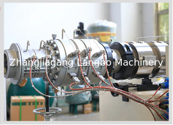 75-250 Máquina de fabricação de tubos de plástico Linha de extrusão de tubos de PVC Sjz-65/132