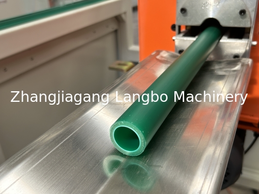 Linha de extrusão de tubos de plástico PPR Máquina de fabricação de tubos de plástico