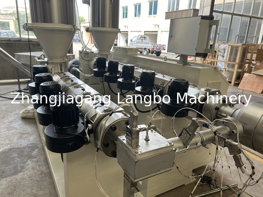 Máquina de fabricação de tubos de água quente Máquina de fabricação de tubos HDPE PPR Linha de produção PE Linha de extrusão