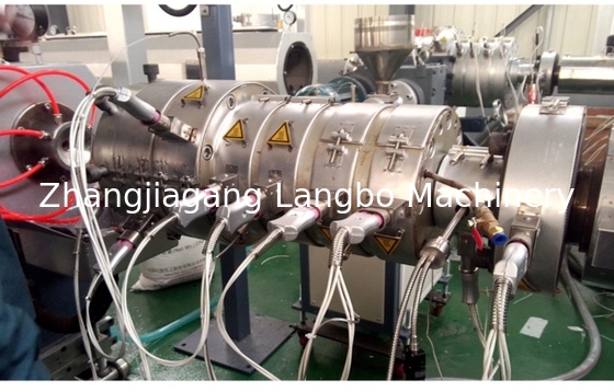 Máquina de extrusão de parede sólida