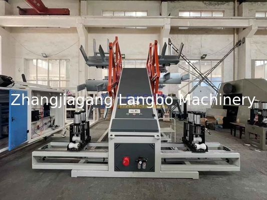 Empilhadeira automática de tubos para tubos de plástico liso com troca automática de rolos