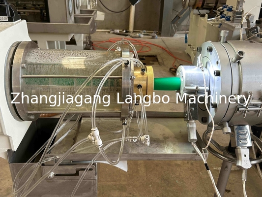 12-63mm PPR Single Screw PipPlastic Single Screw Extruder Duplo Três Triple a + Ba camada PPR Irrigação Abastecimento de água Energia Gas Plumb Hose Tubos de extrusão de produção Máquina de extrusão de linha