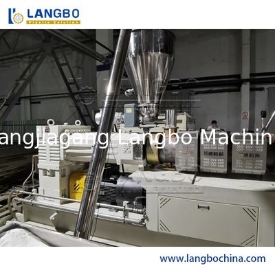 Máquinas de produção de tubos de água de plástico de PVC Extrusoras de tubos com sistema de controlo automático