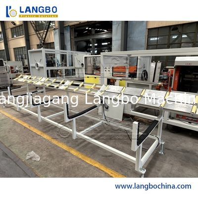 Tubo do PVC que faz a máquina, extrusora da tubulação do PVC, extrusora de parafuso gêmea cônica