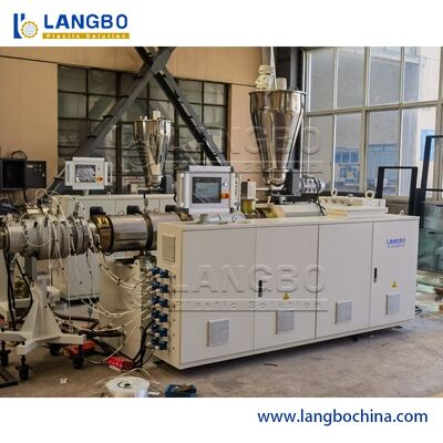 Extrusora de parafusos duplos cônicos totalmente automática