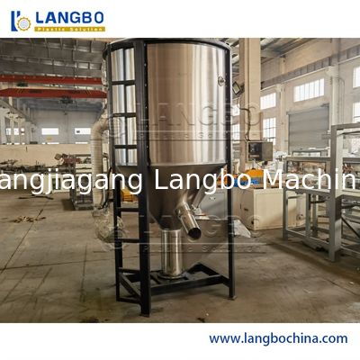 Misturador de plástico de PVC profissional de alta velocidade com aquecimento e resfriamento     Ideal para pó de plástico, polietileno, partículas ABS, etc.