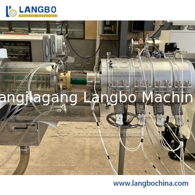 Linha de produção de extrusão de tubos PPR Linha de fabricação de extrusão de tubos Extrusora Máquina de fabricação de tubos