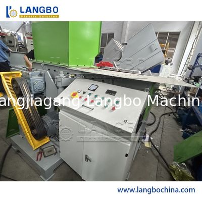 Máquina de trituração de tubos de PVC