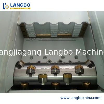 Máquina Trituradora de Plástico para Reciclagem de Garrafas, Sacos e Filmes Plásticos