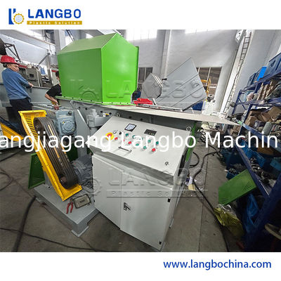 Single Shaft HDPE Lumps Pipe Plástico E-Waste Madeira Material Metal Filme de Plástico Botella Saco Barril Bloco Saco Tecido Saco Toneladas Saco Raffia Saco Shredder Máquina