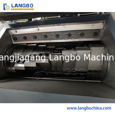 Máquina de Trituração de Plástico para Moldagem por Injeção