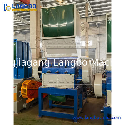 Waste Plastic Pet Bottle Flake/Drum/Pallet/PP/HDPE/LDPE/Rubber/Lump/PVC Pipe/PE Film/Jumbo Woven Bags/Garbage Crushing Crusher Recycling Plant Washing Machine