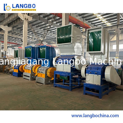 Triturador automático de triturador de plástico com potência de motor de 37 kW e capacidade de 100-500 kg/h para reciclagem eficiente