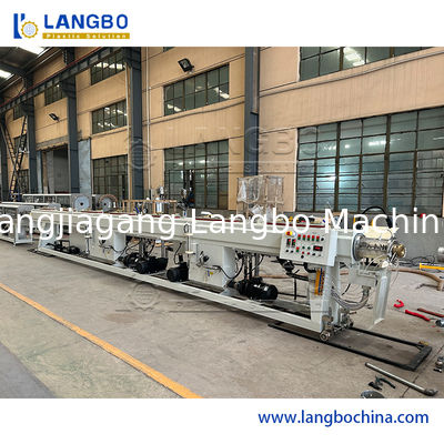 Máquina para produção de tubos e mangueiras de plástico PVC, PEAD, PPR, para drenagem, água, esgoto, eletricidade, conduítes, mangueiras, tubos, extrusora de rosca dupla cônica