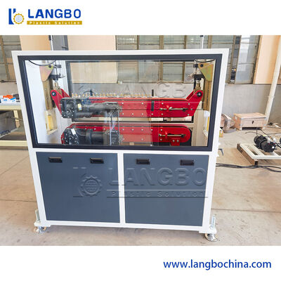 Linha a rendimento elevado capacidade da extrusão do perfil do PVC do tamanho 250KG/H do perfil de 300MM