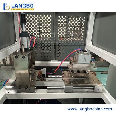 Extrusora de perfis de PVC de potência de motor de 55 kW para extrusão de perfis suave e precisa