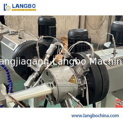 Linha de Produção de Extrusão de Tiras de Preço de Plástico Extrusora de Perfis de PVC Máquina para Fabricar Suportes de Etiquetas de Preço de PVC