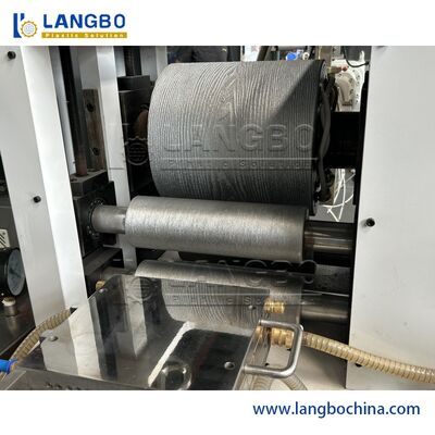 Linha projeto da extrusão do perfil do PVC/WPC do parafuso do dobro do motor de