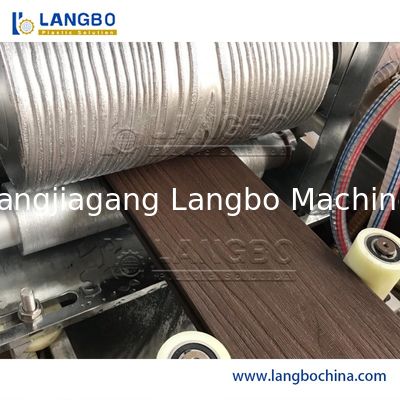 Máquina composta plástica da madeira da solução ótima