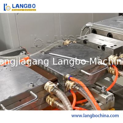 Linha projeto da extrusão do perfil do PVC/WPC do parafuso do dobro do motor de Siemens