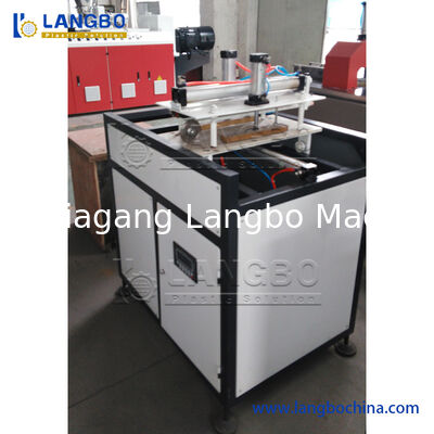 Plástico UPVC PVC teto canalização cabo tronco Janela Porta Quadro Painel de parede Quadro de canto oco WPC Decking Profile Produção de extrusão máquina de fabricação