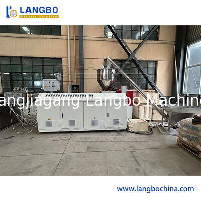 Linha de produção decorativa da extrusão do painel da placa do perfil do assoalho da porta dos PP WPC do PE do PVC