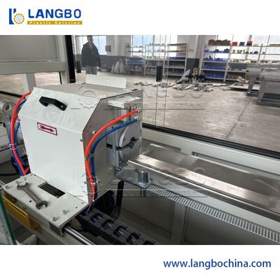 Linha de extrusão de tubos PPR de coextrusão de 3 camadas com capacidade de 350 kg/h e controlo PLC