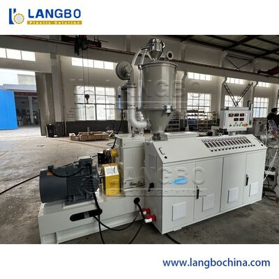 Linha de extrusão de tubos PPR de coextrusão de 3 camadas com capacidade de 350 kg/h e controlo PLC