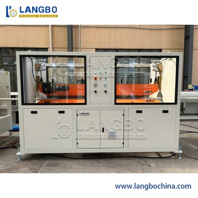 Máquina de extrusão de parede sólida