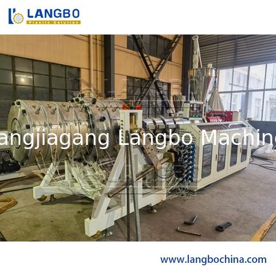 Máquina de extrusão de tubos de drenagem de água de PVC de plástico