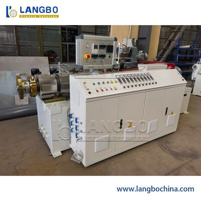 Linha da extrusão do perfil do PVC do certificado do CE com poder gêmeo cônico do motor da extrusora de parafuso 37KW