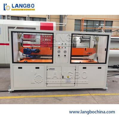 Máquina de fabricação de tubos de PVC de 75-250 mm 55KW/75KW Motor 600-800KG/H Capacidade