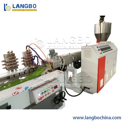 Batente de água em PVC Perfil decorativo para rodapé e painel de parede