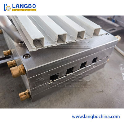 Linha de Extrusão de Perfis de PVC | Molde Personalizado para Painéis Decorativos