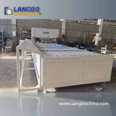 Máquina de espigamento e campânula para tubos de PVC de 20-63mm com forno