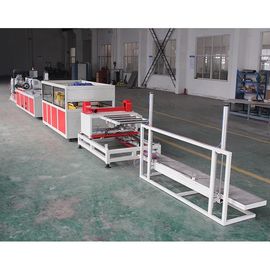 Certificação composta plástica de madeira plástica do ISO do CE do equipamento da extrusão do perfil