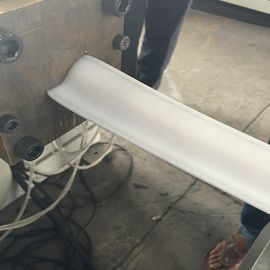 Linha de produção de máquinas de extrusão de extrusão de perfis de janelas de plástico de PVC de geração custom ext