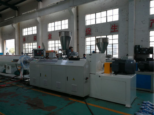 Máquina gêmea cônica da produção da tubulação do Pvc do parafuso do motor de Siemens, tubo do PVC que faz a máquina